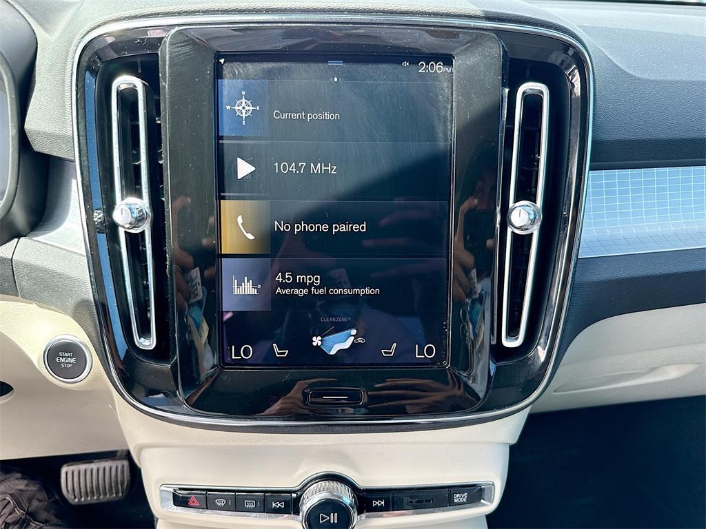 used 2022 Volvo XC40 car, priced at $17,360
