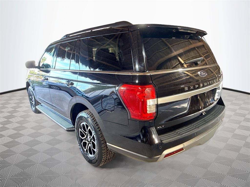 used 2023 Ford Expedition car, priced at $38,278