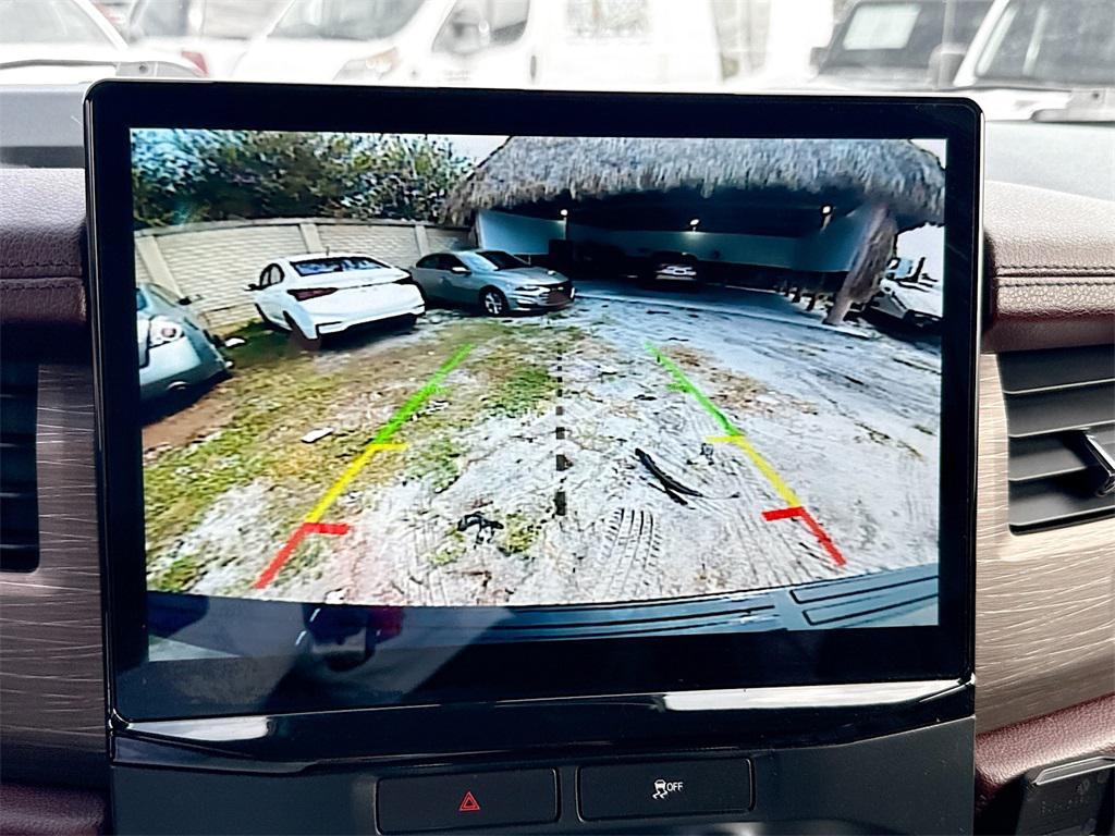 used 2022 Ford Expedition Max car, priced at $36,108