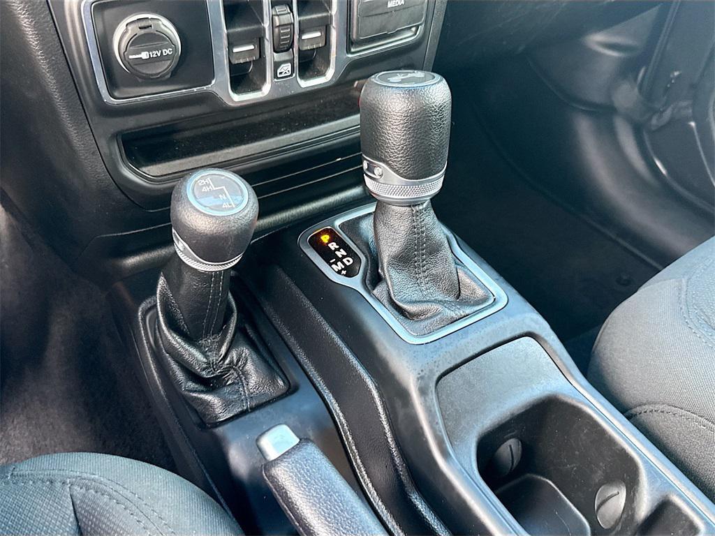 used 2021 Jeep Wrangler Unlimited car, priced at $25,329