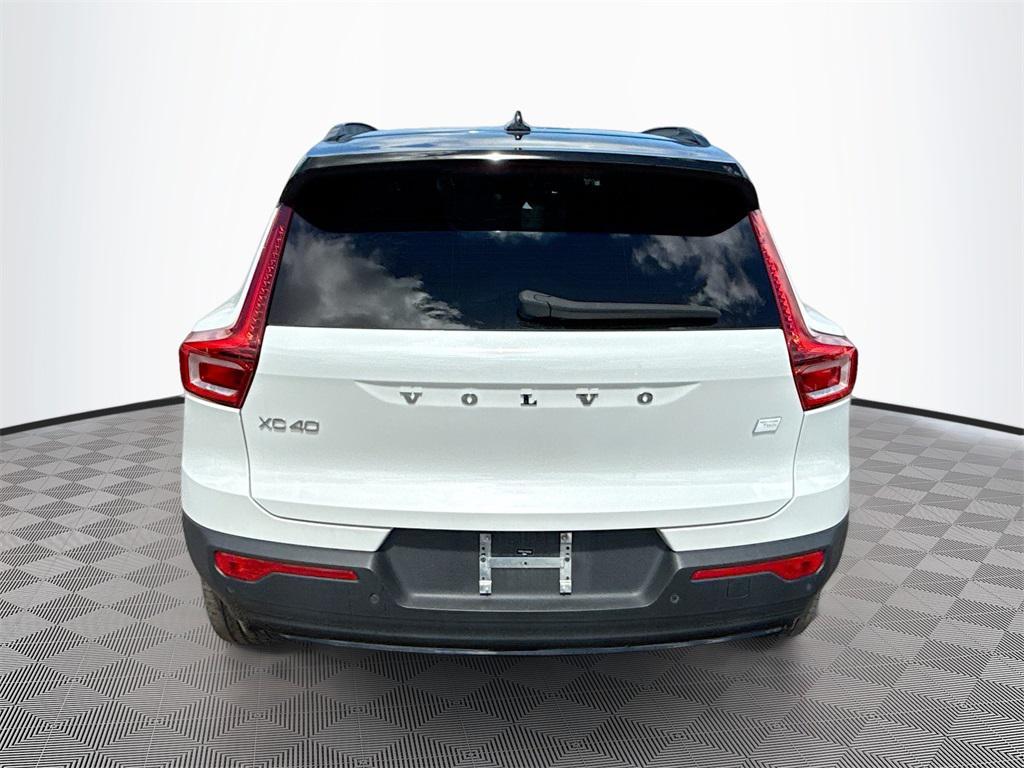 used 2023 Volvo XC40 Recharge Pure Electric car, priced at $25,113