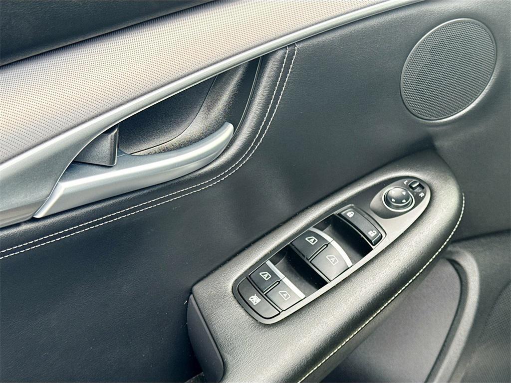 used 2022 INFINITI QX55 car, priced at $28,543