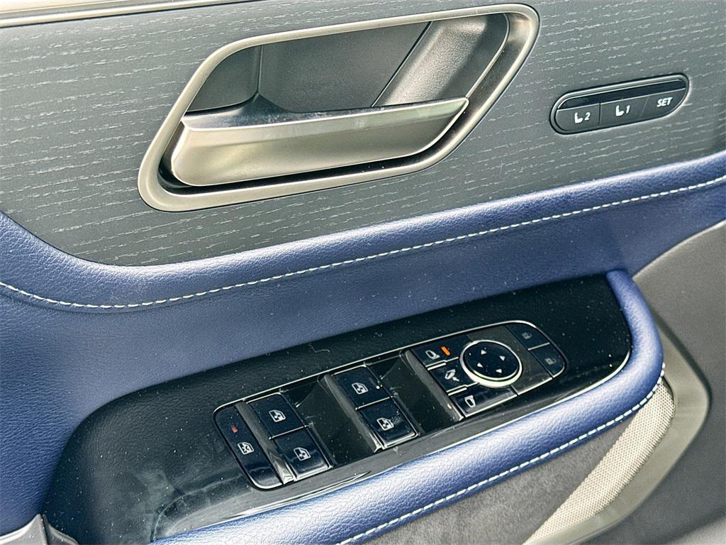 new 2026 INFINITI QX80 car, priced at $99,655