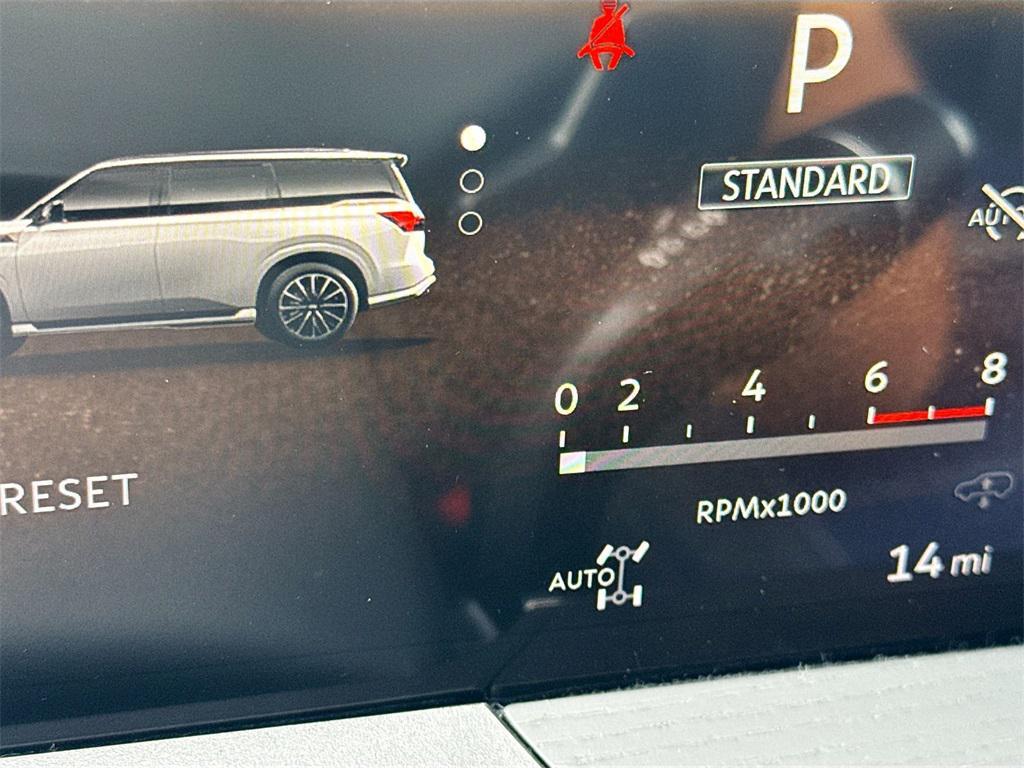 new 2026 INFINITI QX80 car, priced at $99,655