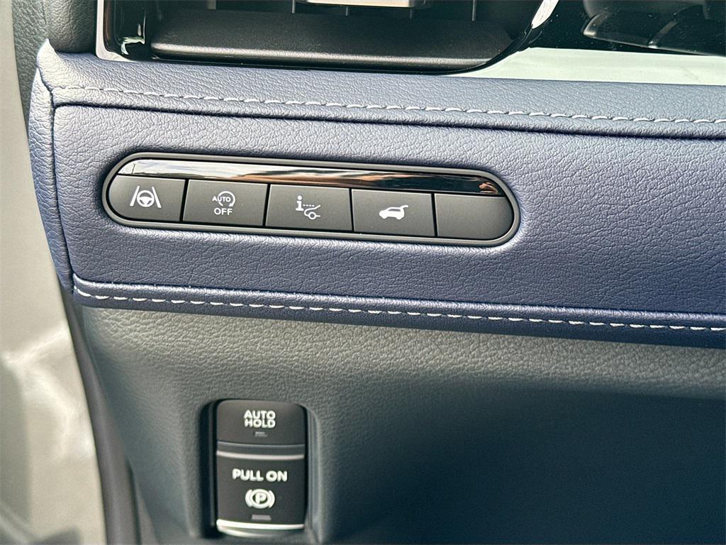 new 2026 INFINITI QX80 car, priced at $99,655