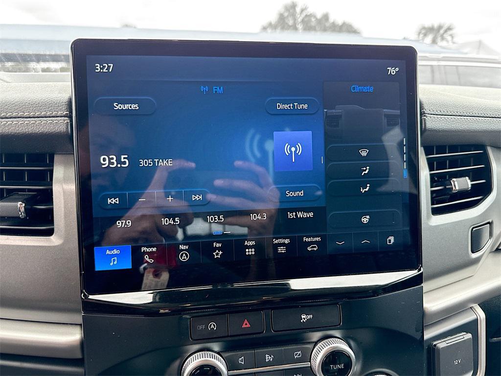 used 2024 Ford Expedition car, priced at $39,789