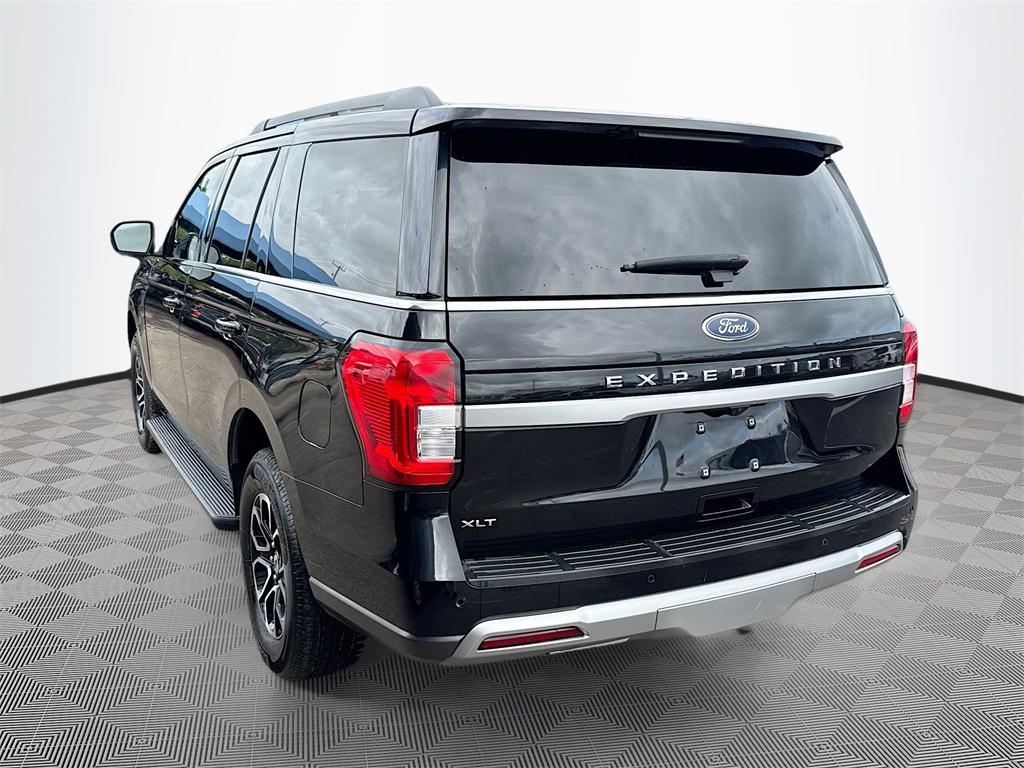 used 2024 Ford Expedition car, priced at $39,789
