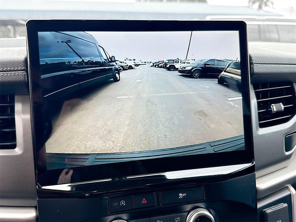 used 2024 Ford Expedition car, priced at $39,789