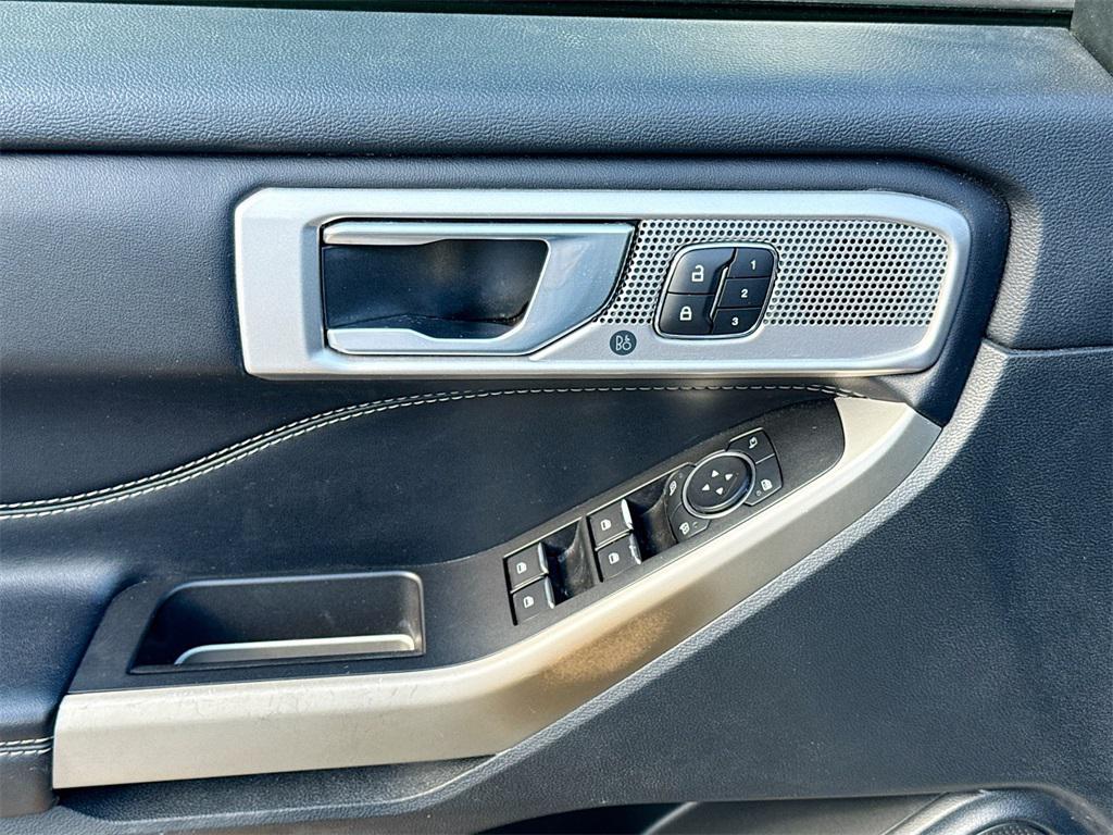 used 2022 Ford Explorer car, priced at $23,103