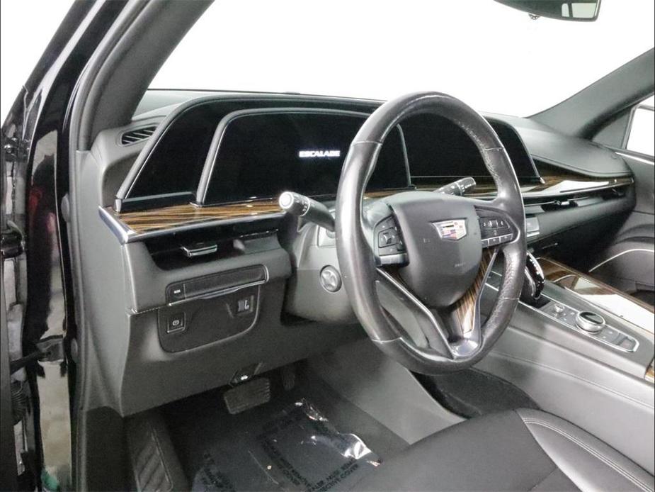 used 2021 Cadillac Escalade ESV car, priced at $57,499