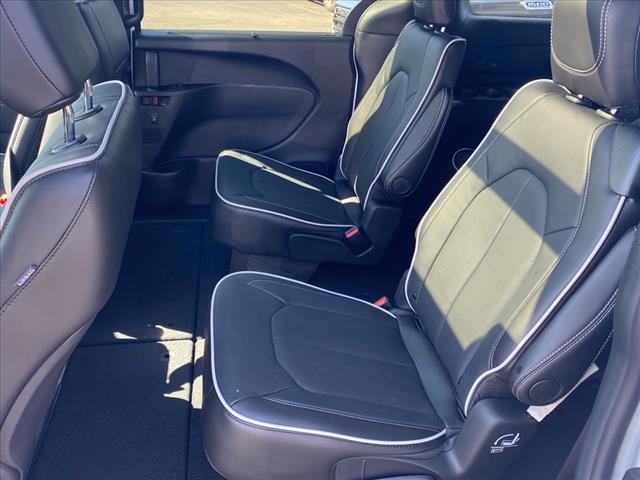 new 2026 Chrysler Pacifica car, priced at $54,285