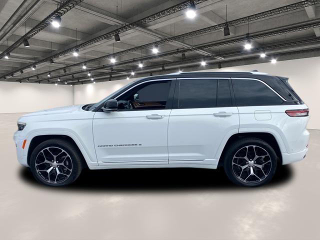 used 2022 Jeep Grand Cherokee car, priced at $49,991