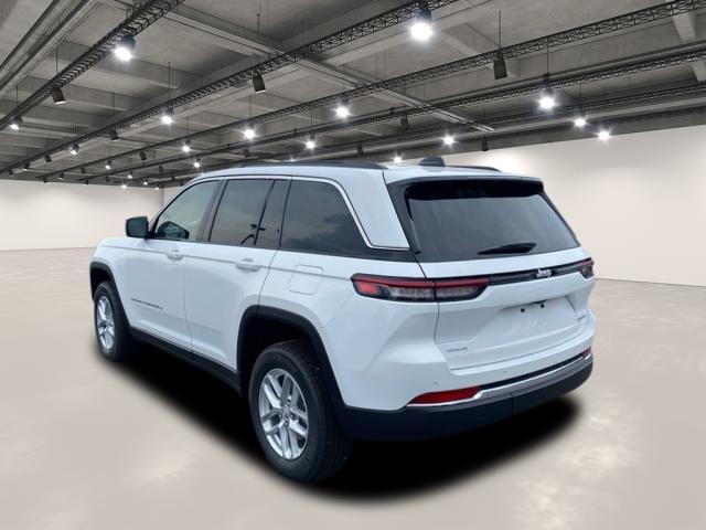 new 2025 Jeep Grand Cherokee car, priced at $39,825