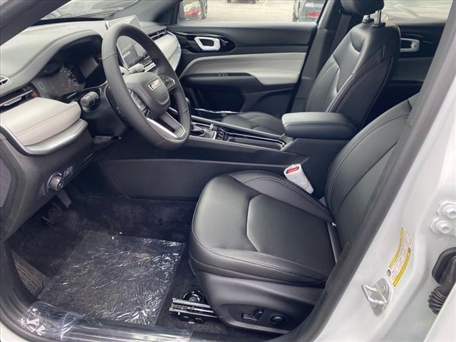 new 2025 Jeep Compass car, priced at $32,248