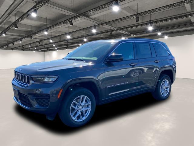 new 2025 Jeep Grand Cherokee car, priced at $41,920
