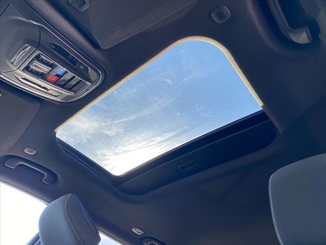 new 2025 Jeep Grand Cherokee car, priced at $41,920