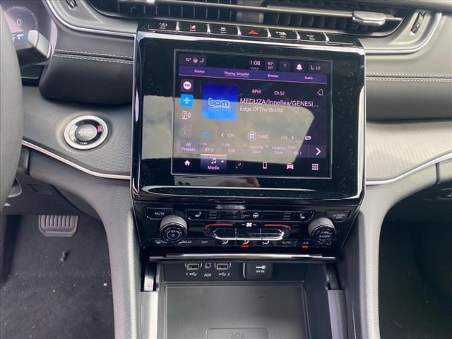 new 2025 Jeep Grand Cherokee car, priced at $41,177