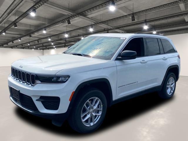 new 2025 Jeep Grand Cherokee car, priced at $41,177