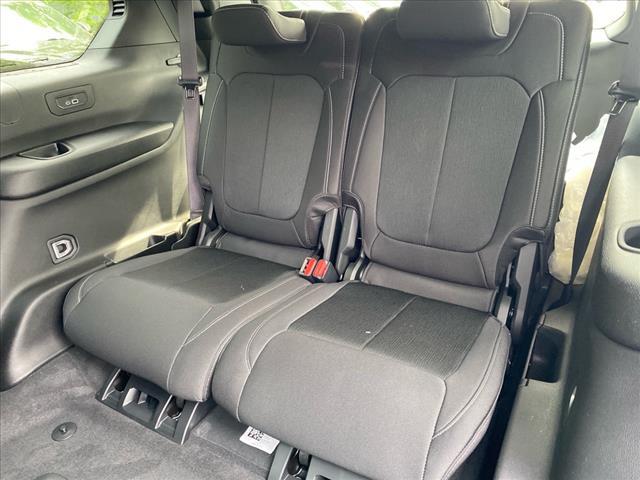 new 2025 Jeep Grand Cherokee L car, priced at $43,429