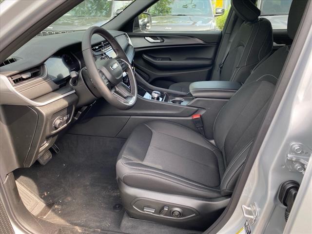 new 2025 Jeep Grand Cherokee L car, priced at $43,429