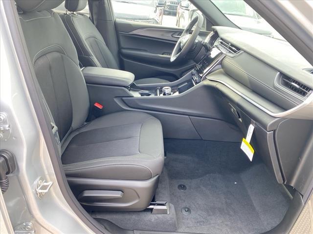 new 2025 Jeep Grand Cherokee L car, priced at $43,429
