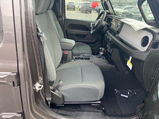 new 2025 Jeep Wrangler car, priced at $53,025