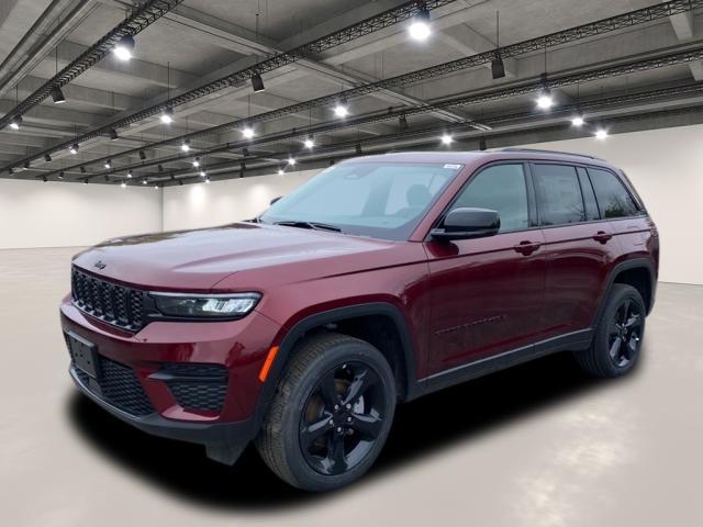 new 2025 Jeep Grand Cherokee car, priced at $45,155