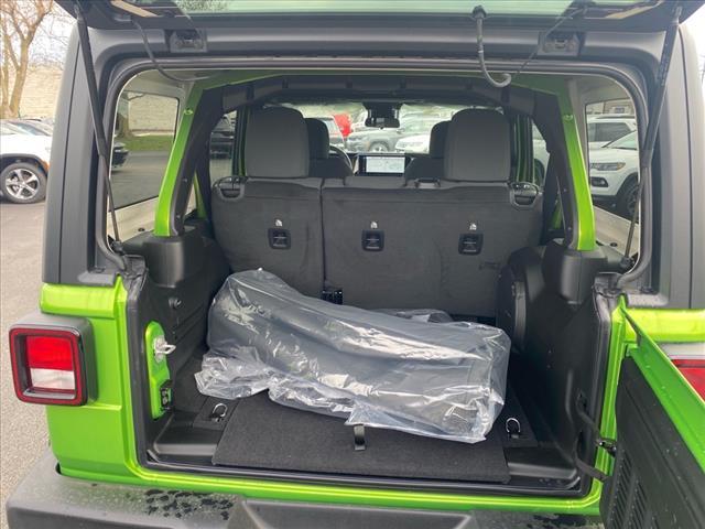 new 2025 Jeep Wrangler car, priced at $55,525
