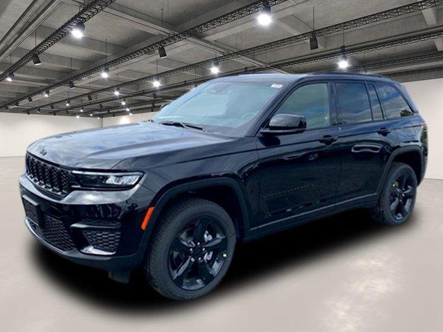 new 2025 Jeep Grand Cherokee car, priced at $45,355