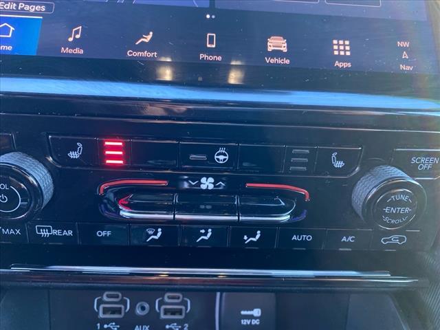 used 2024 Jeep Grand Cherokee car, priced at $35,183