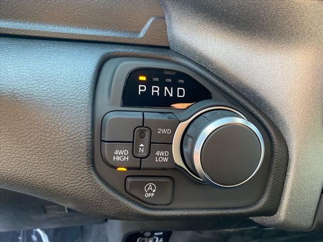 new 2025 Ram 1500 car, priced at $41,227