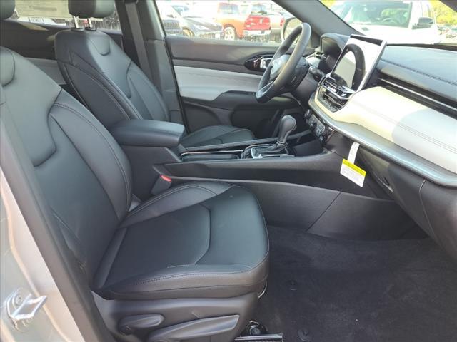 new 2025 Jeep Compass car, priced at $37,710