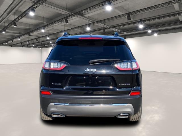 used 2022 Jeep Cherokee car