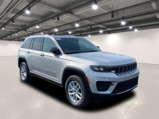 new 2025 Jeep Grand Cherokee car, priced at $41,920