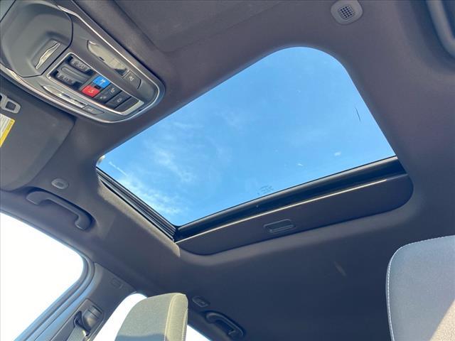 new 2025 Jeep Grand Cherokee car, priced at $41,920