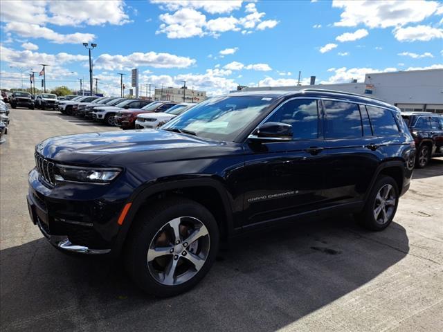 new 2024 Jeep Grand Cherokee L car, priced at $54,805