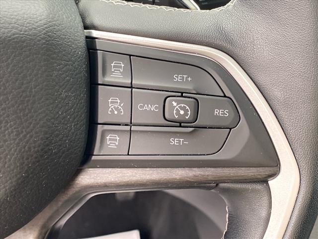 used 2022 Jeep Grand Cherokee car, priced at $34,991