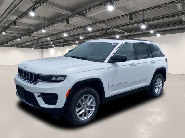 new 2025 Jeep Grand Cherokee car, priced at $41,177