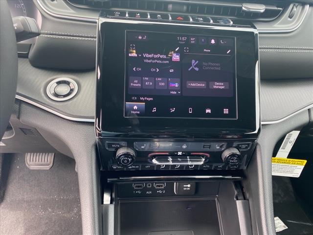 new 2025 Jeep Grand Cherokee car, priced at $41,177