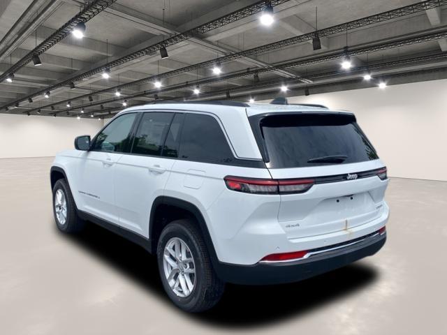 new 2025 Jeep Grand Cherokee car, priced at $41,177