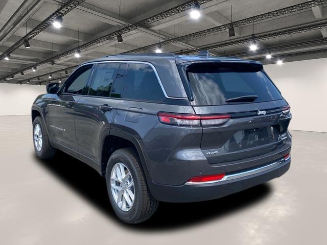 new 2025 Jeep Grand Cherokee car, priced at $44,170