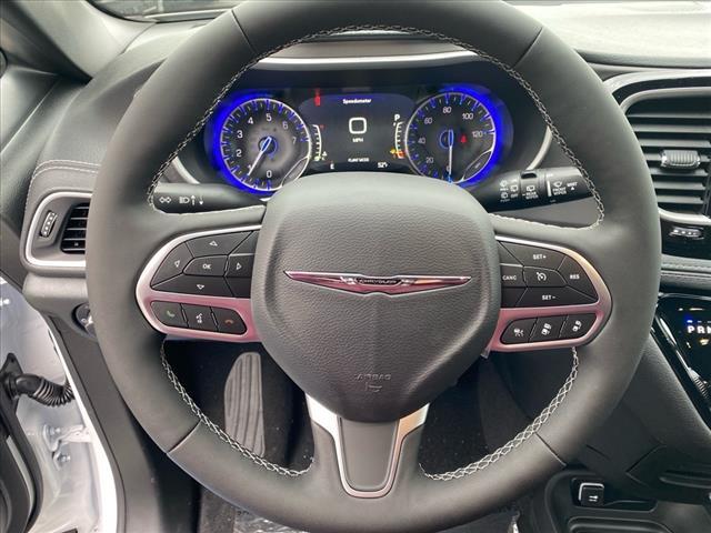 new 2026 Chrysler Pacifica car, priced at $48,785