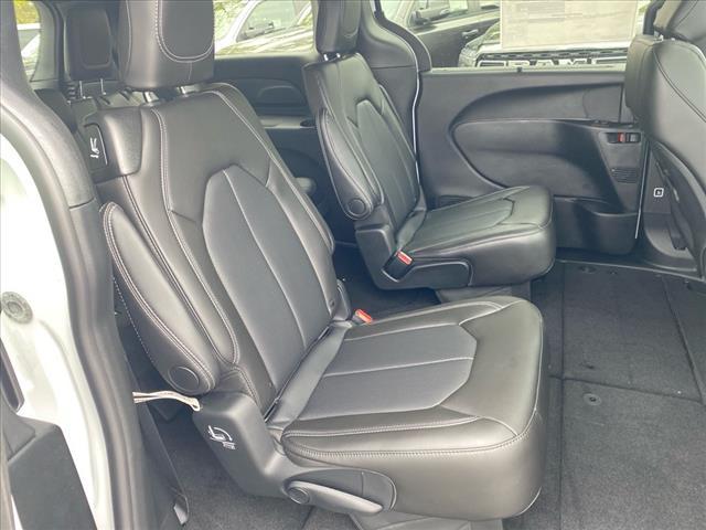 new 2026 Chrysler Pacifica car, priced at $48,785