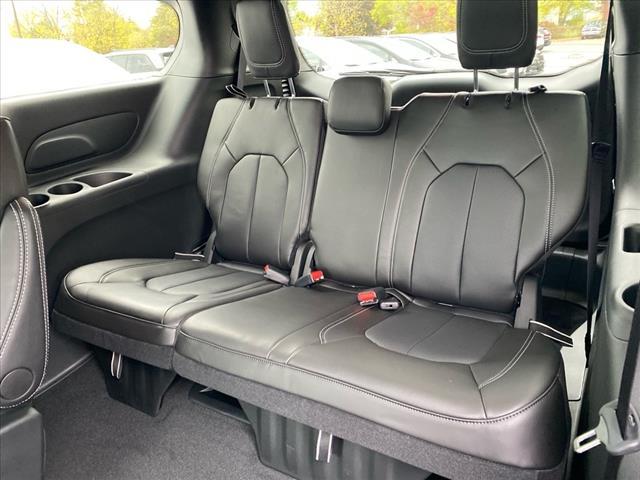 new 2026 Chrysler Pacifica car, priced at $48,785