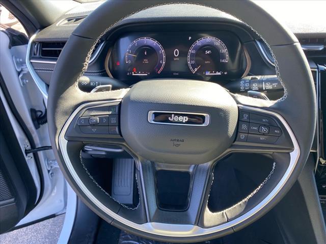 new 2025 Jeep Grand Cherokee car, priced at $41,325