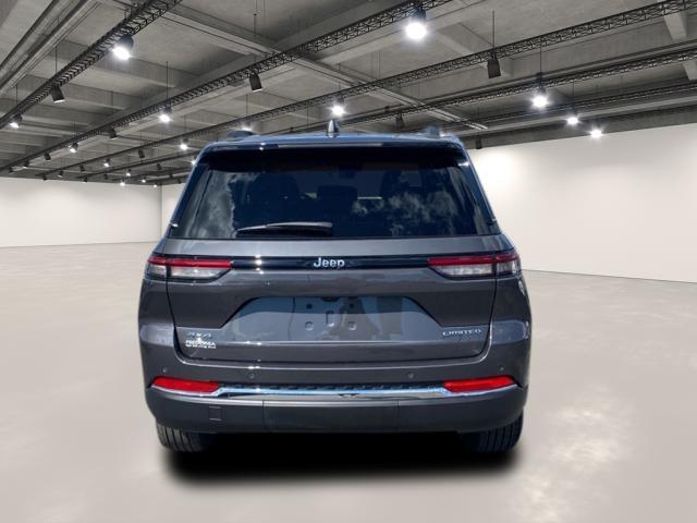 used 2022 Jeep Grand Cherokee car, priced at $33,991