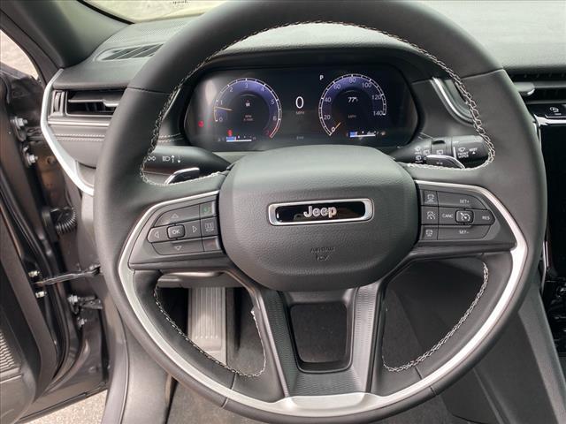 new 2025 Jeep Grand Cherokee car, priced at $44,170