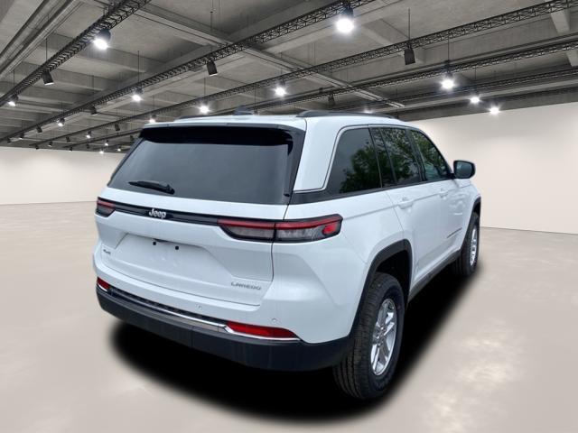 new 2025 Jeep Grand Cherokee car, priced at $38,648
