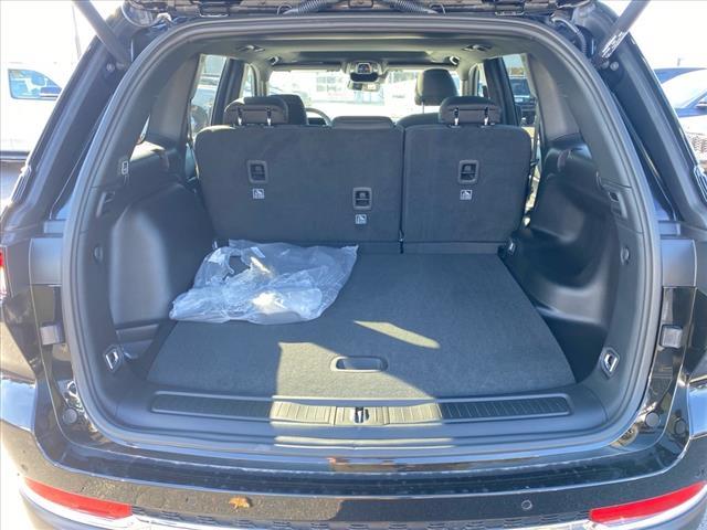 new 2025 Jeep Grand Cherokee car, priced at $41,920