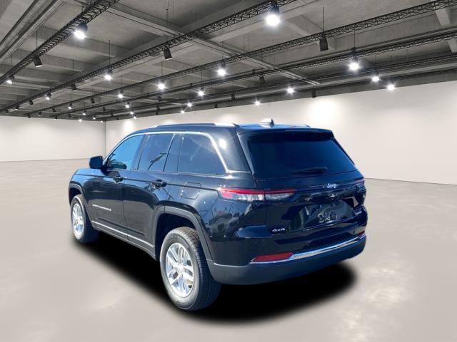 new 2025 Jeep Grand Cherokee car, priced at $41,920
